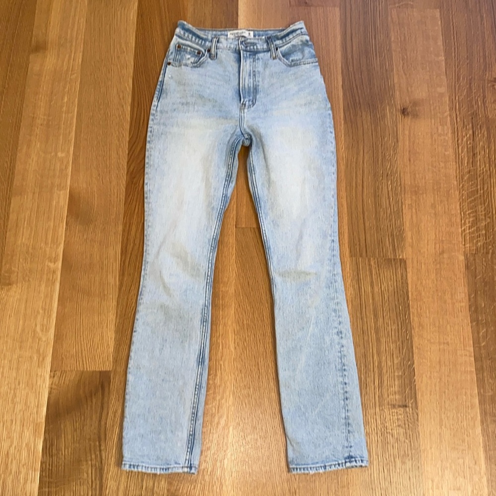 Abercrombie Light Wash High Rise Straight Jeans